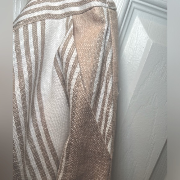 NWT BCBG Striped Linen Skirt - Picture 3 of 4